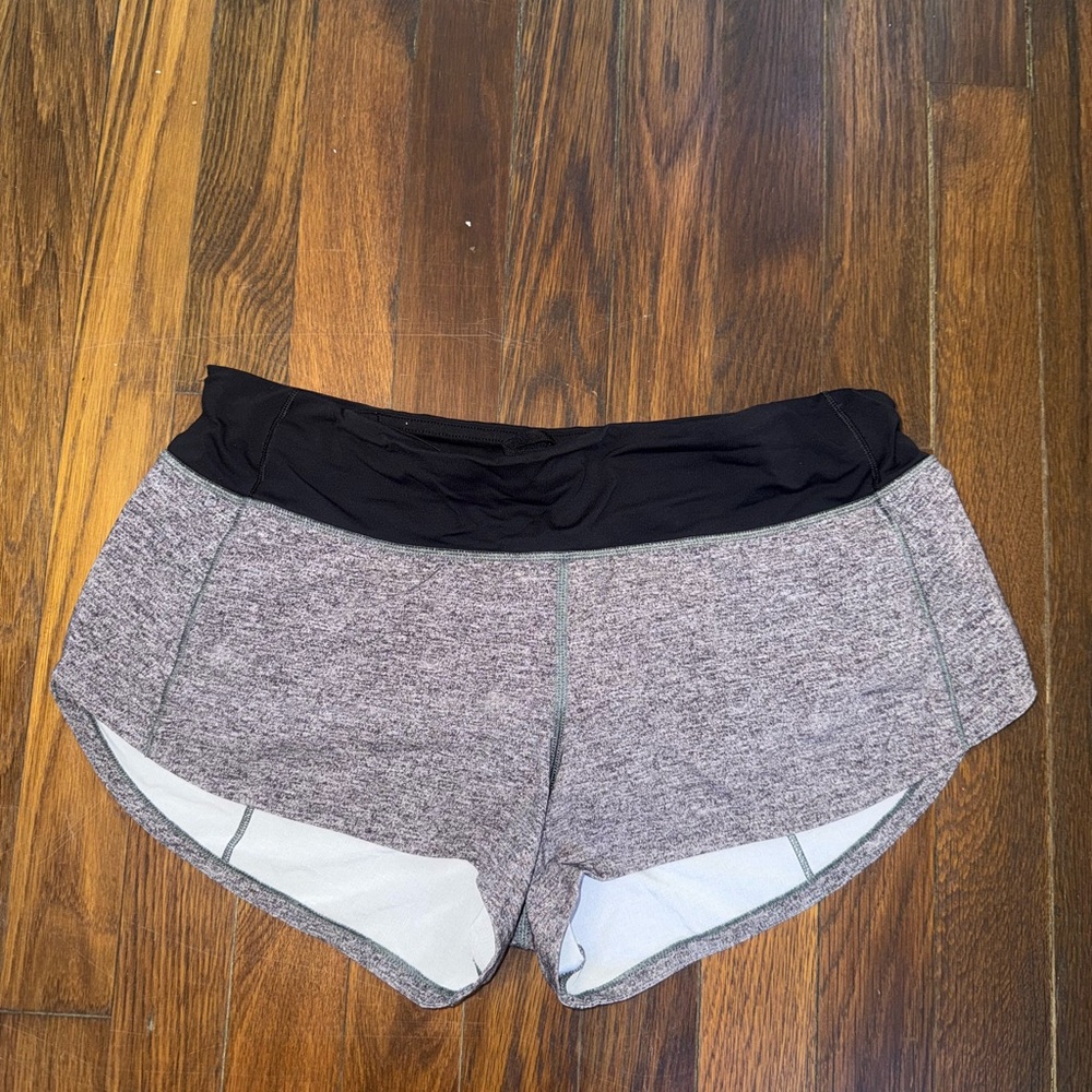Women's lululemon Heather Gray and Black speed up shorts